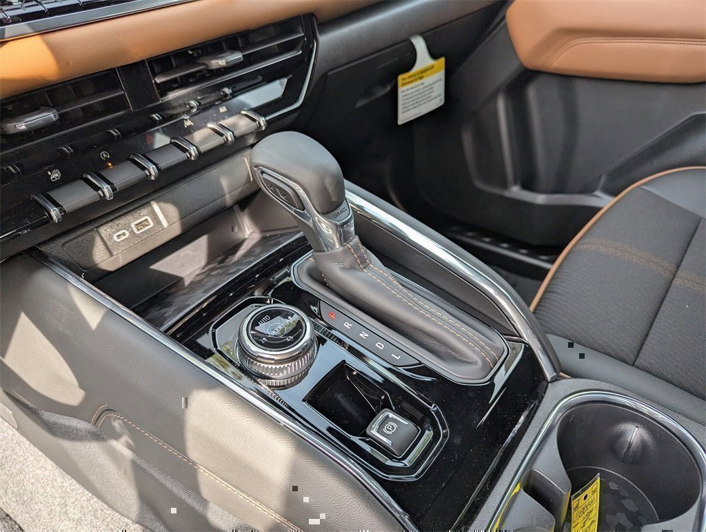 New 2026 GMC Canyon AT4 image 16