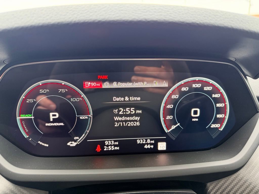 Used 2025 Audi S e-tron GT Prestige w/ Prestige Package image 30