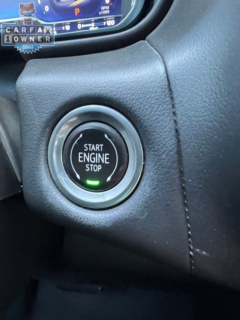 Used 2022 Chevrolet Tahoe LT w/ Luxury Package AWD/4WD image 13