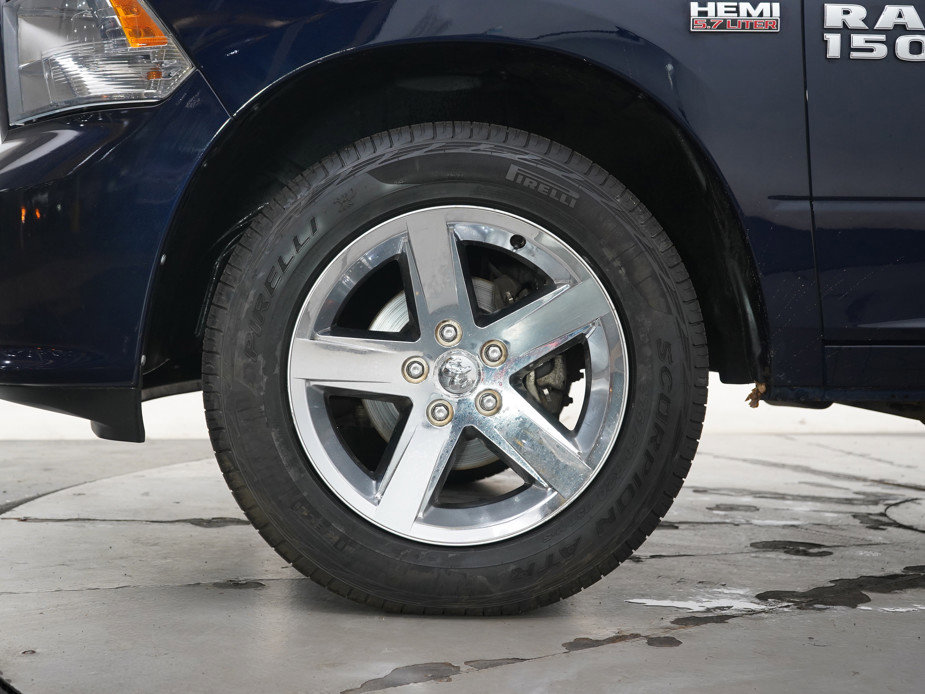 Used 2014 RAM 1500 Express AWD/4WD image 27