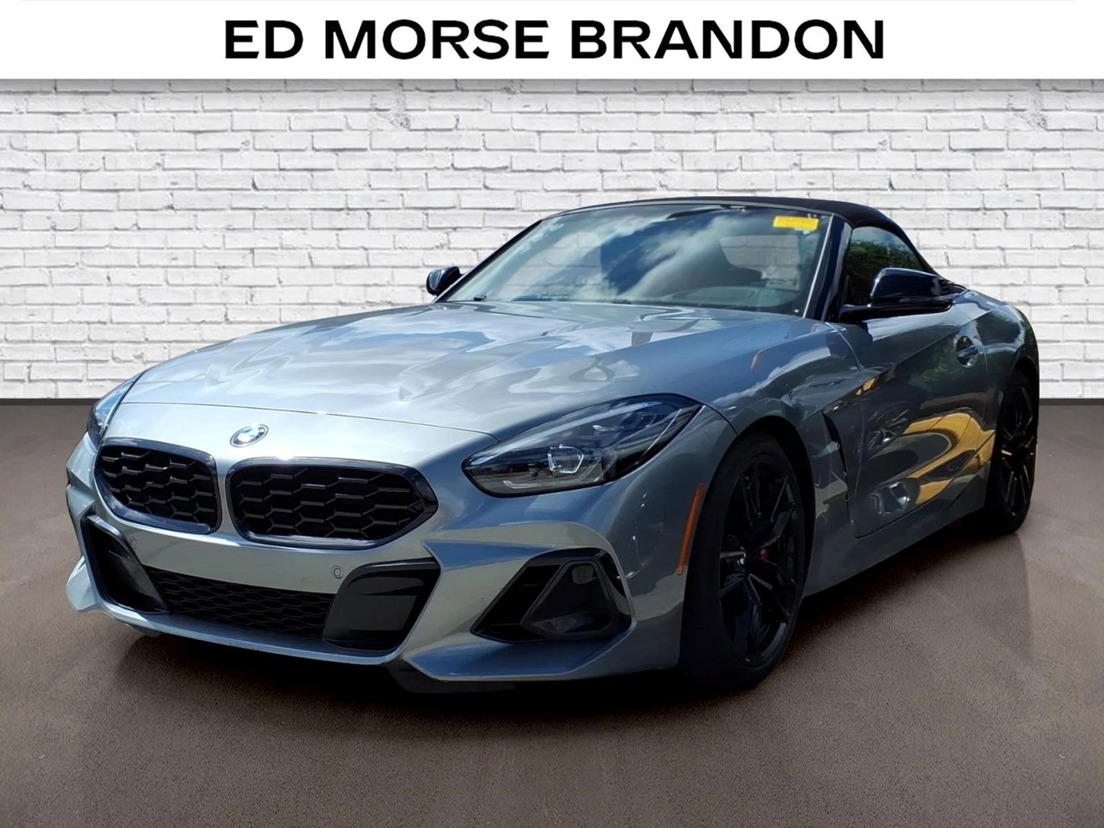 Used 2024 BMW Z4 M40i w/ Premium Package RWD image 1