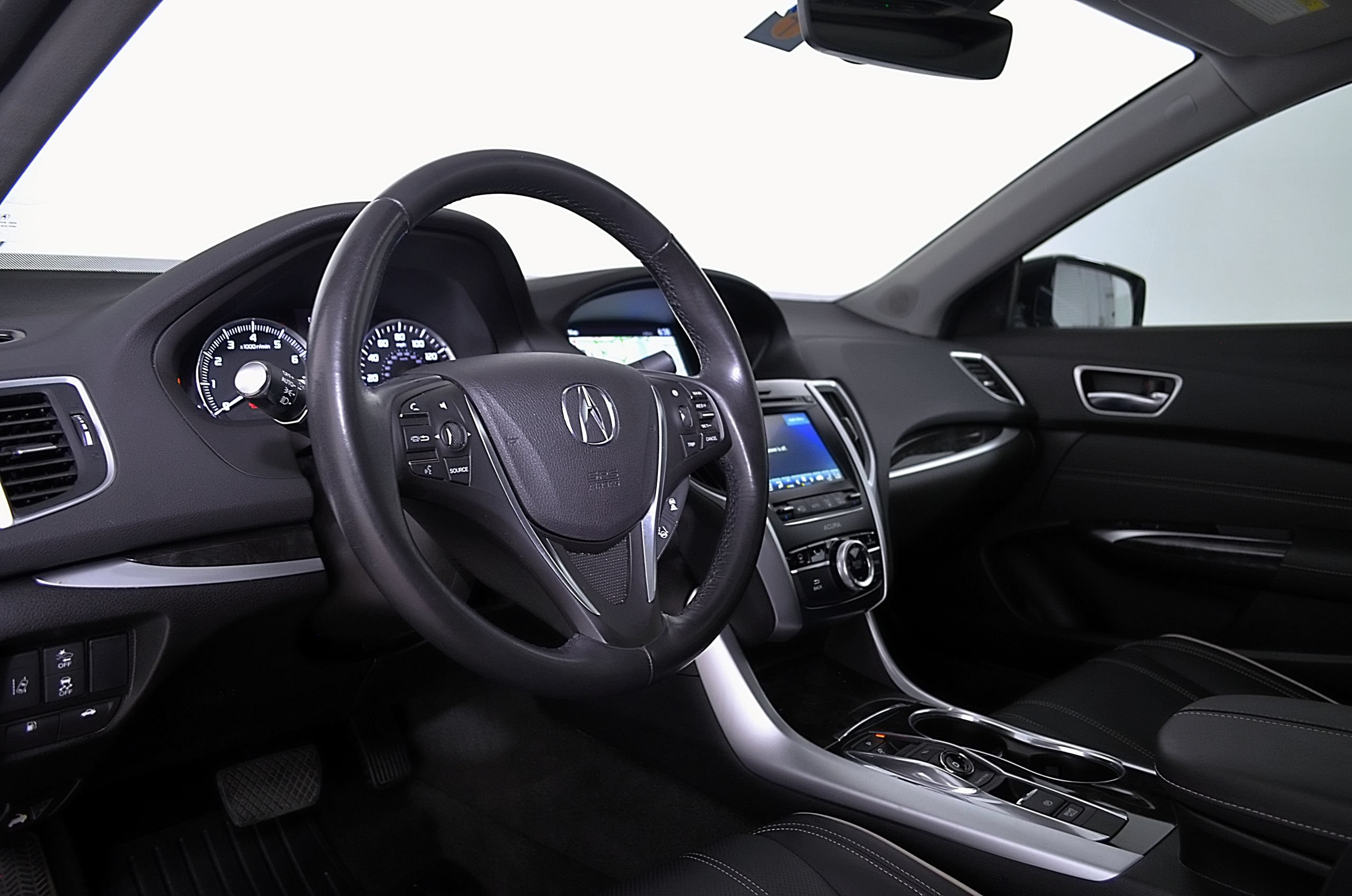 Used 2018 Acura TLX V6 w/ Technology Package FWD image 13
