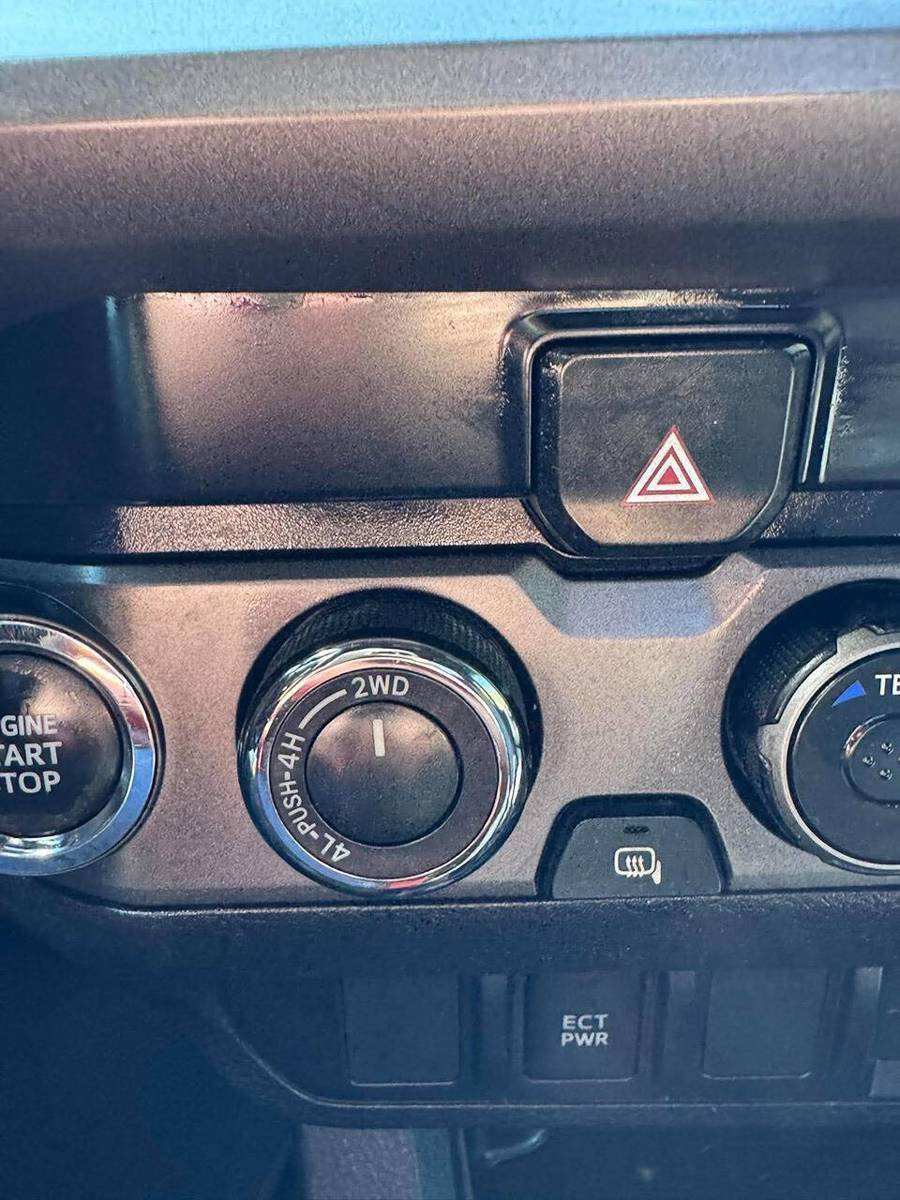 Used 2023 Toyota Tacoma TRD Off-Road AWD/4WD image 19