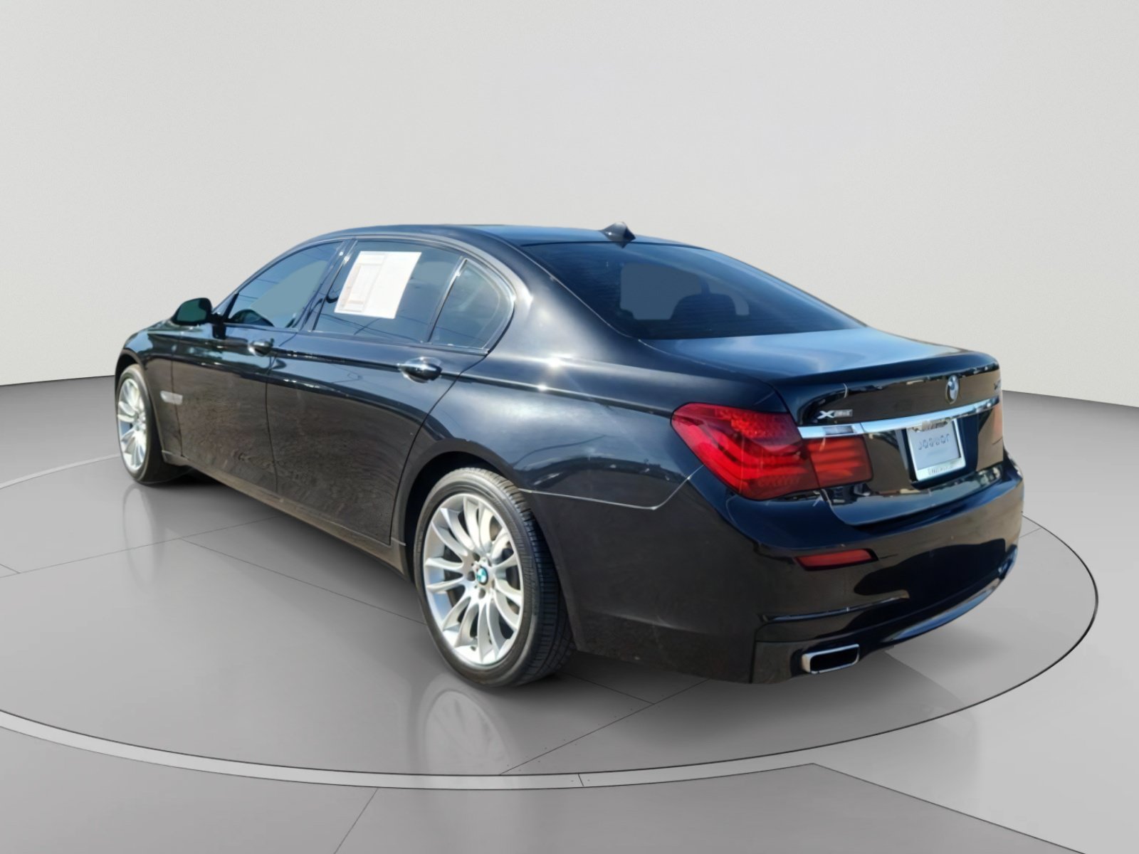 Used 2014 BMW 740Li xDrive AWD/4WD image 3