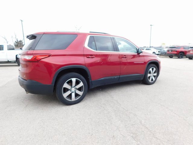 Used 2018 Chevrolet Traverse LT w/ LPO, Floor Liner Package image 3