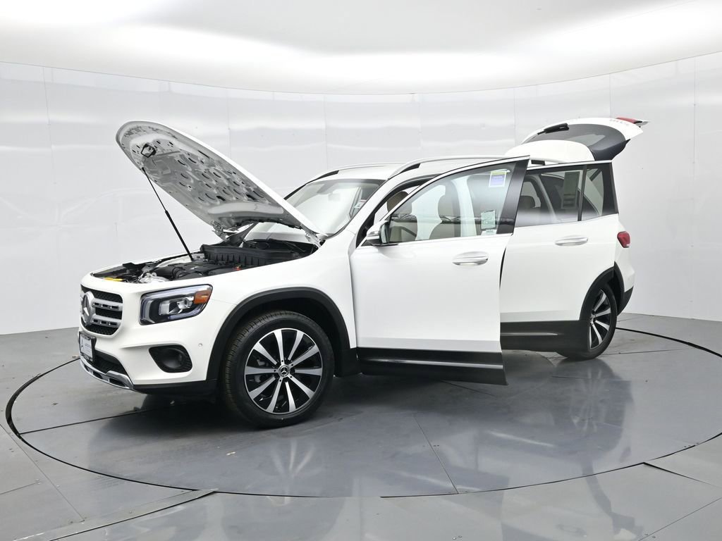 Used 2022 Mercedes-Benz GLB 250 image 22