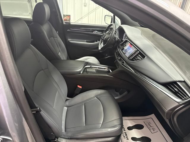 Used 2023 Buick Enclave Essence w/ Experience Buick Package AWD/4WD image 26