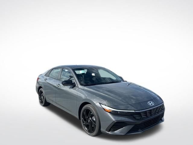 New 2026 Hyundai Elantra Sport image 3