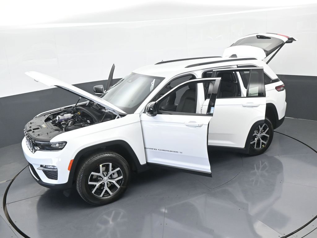 Used 2025 Jeep Grand Cherokee Limited image 64