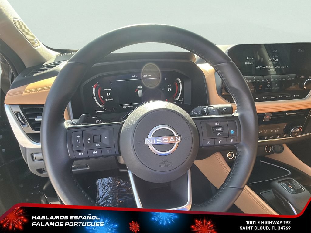 Used 2023 Nissan Rogue Platinum FWD image 18