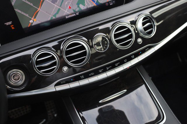 Used 2020 Mercedes-Benz S 450 Sedan image 34