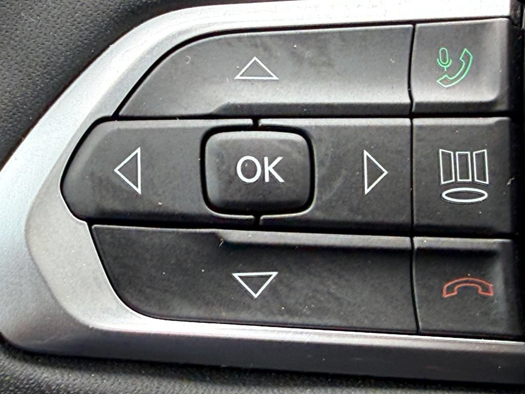 Used 2023 Jeep Compass High Altitude AWD/4WD image 22