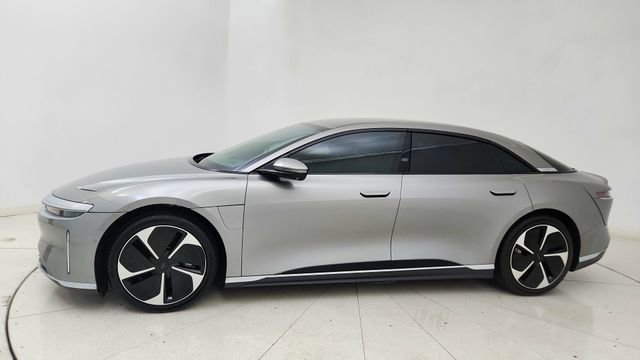 Used 2023 Lucid Air Touring AWD/4WD image 3