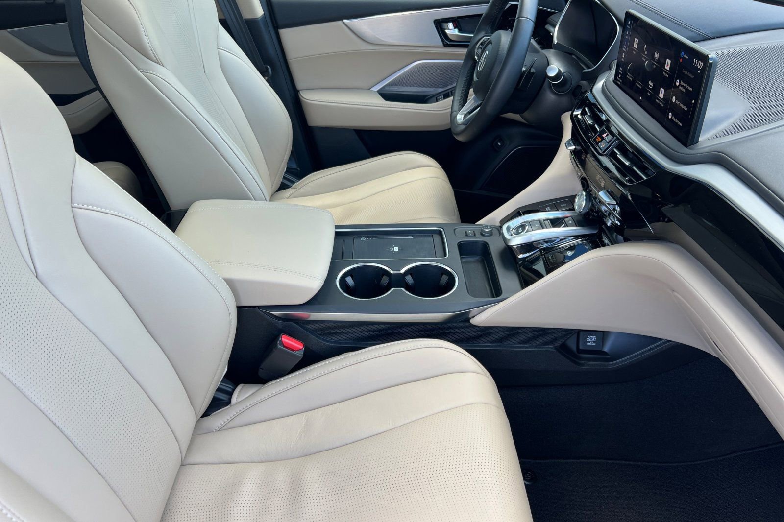 Used 2026 Acura MDX SH-AWD w/ Technology Package image 17