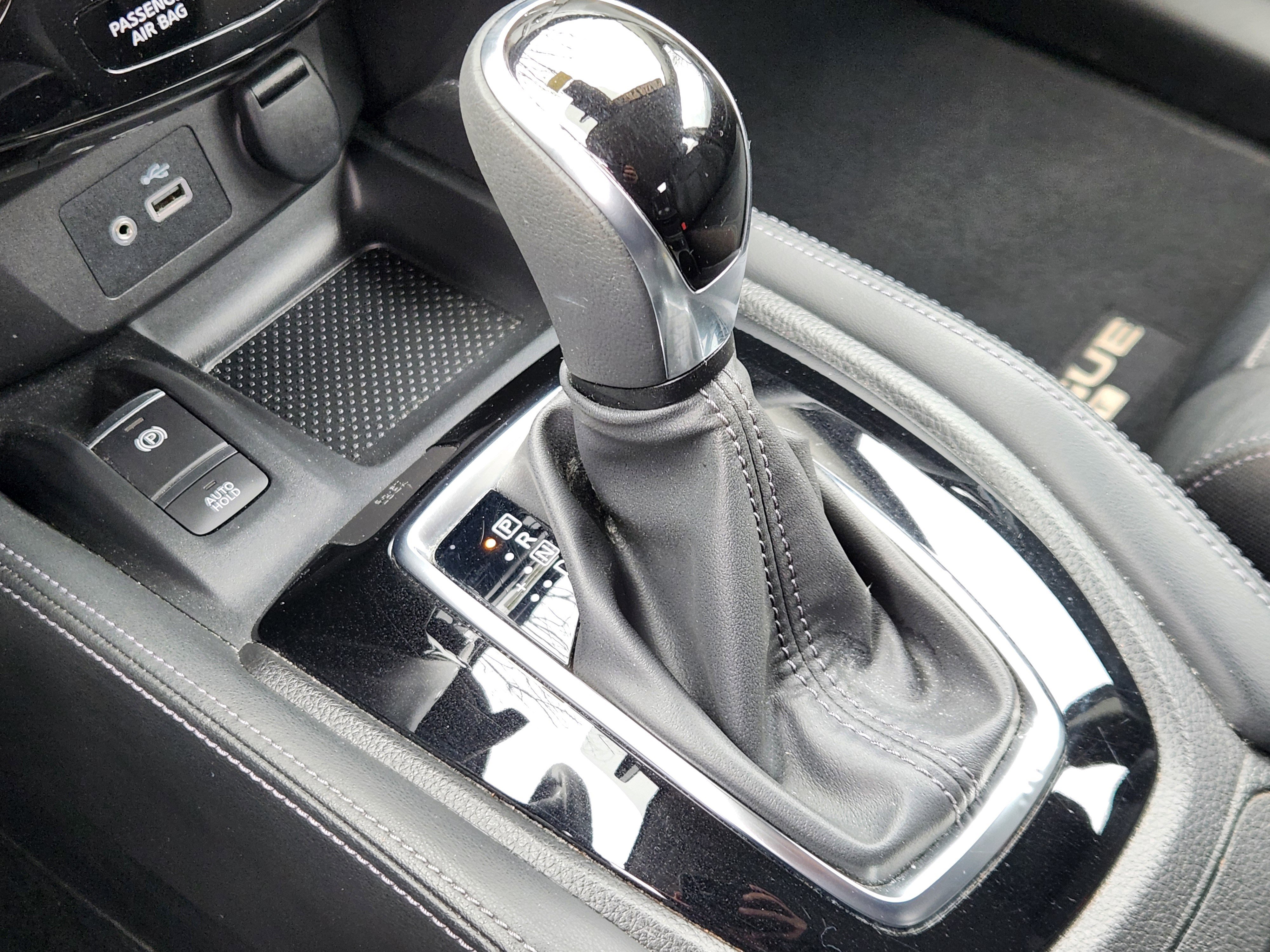 Used 2019 Nissan Rogue Sport SL image 13