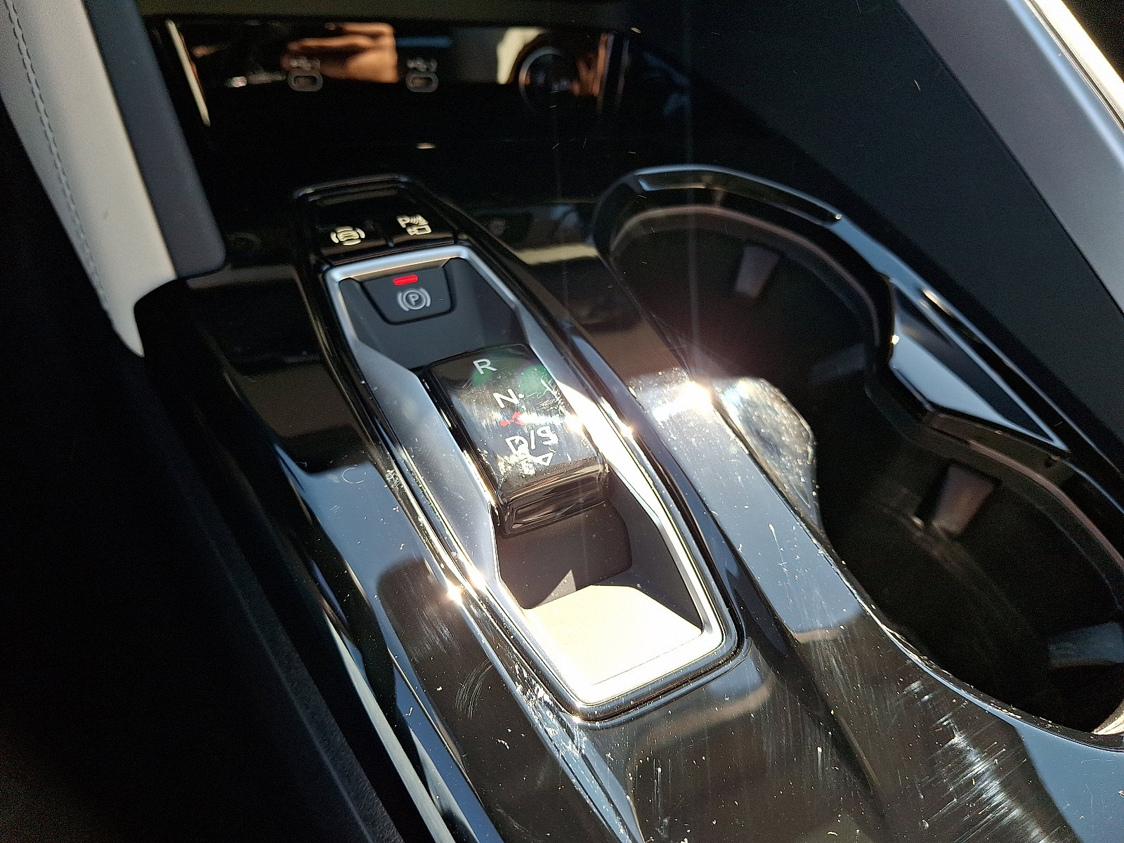 Used 2025 Audi Q5 Premium image 16