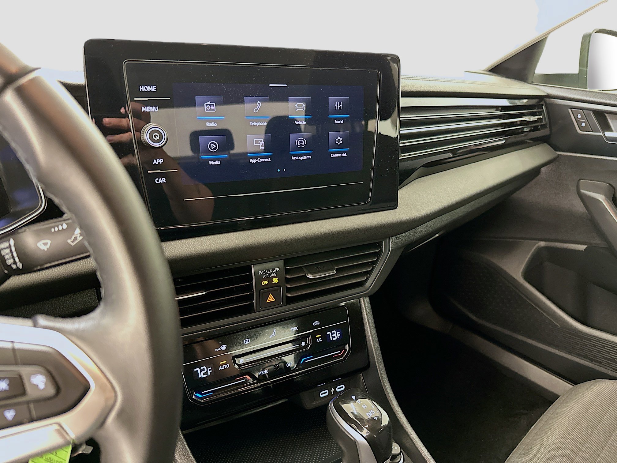 Used 2025 Volkswagen Jetta S image 25