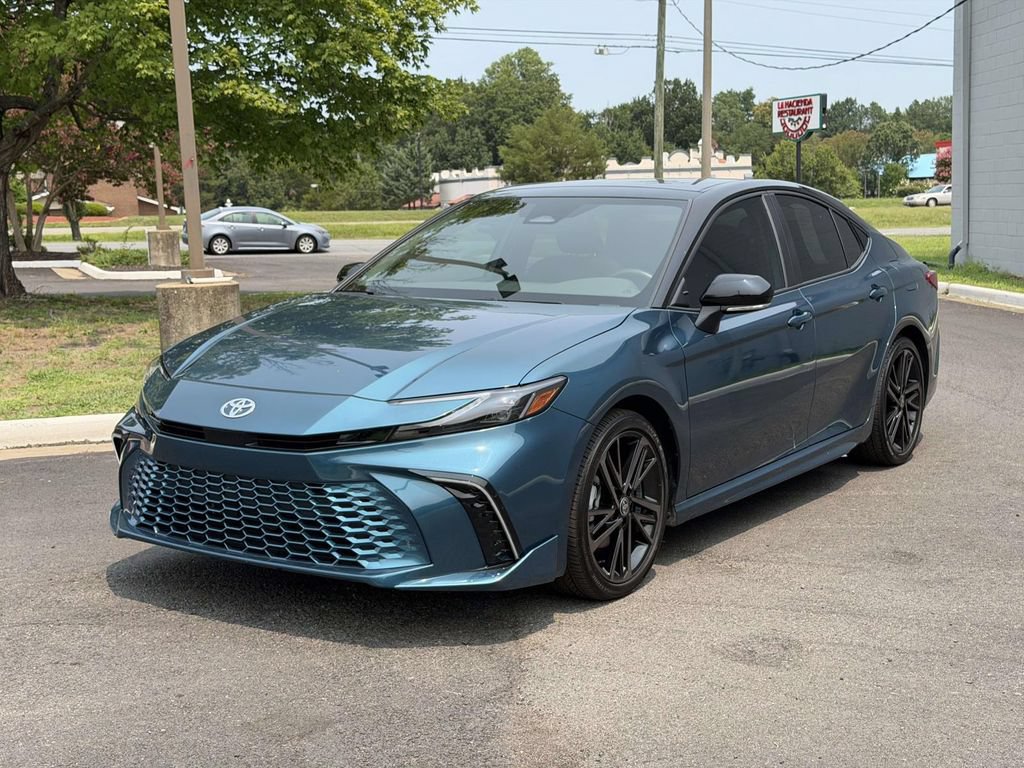Used 2025 Toyota Camry XSE FWD image 23