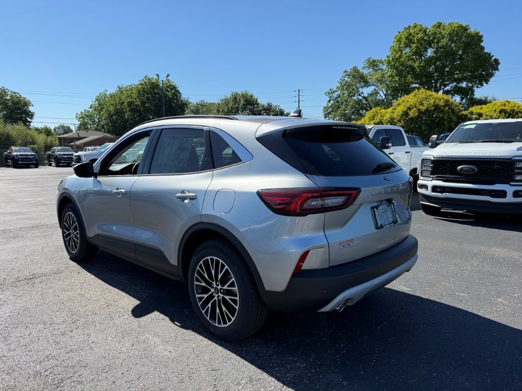 New 2024 Ford Escape SE FWD image 5