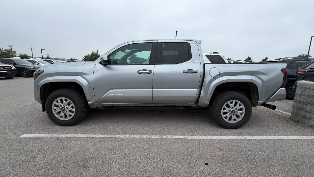 Certified 2024 Toyota Tacoma SR5 RWD image 7