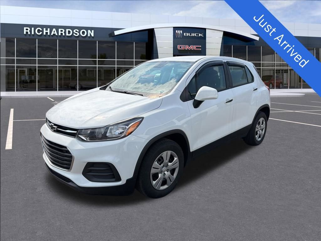Used 2018 Chevrolet Trax LS FWD image 1