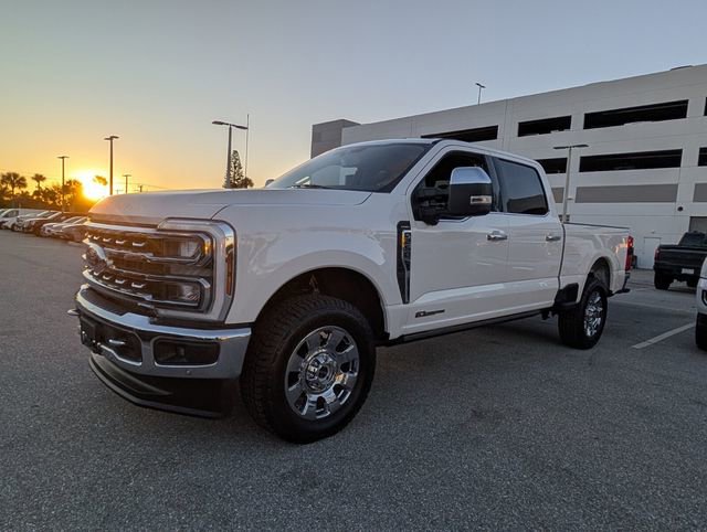 Used 2024 Ford F250 Lariat w/ Lariat Ultimate Package image 3