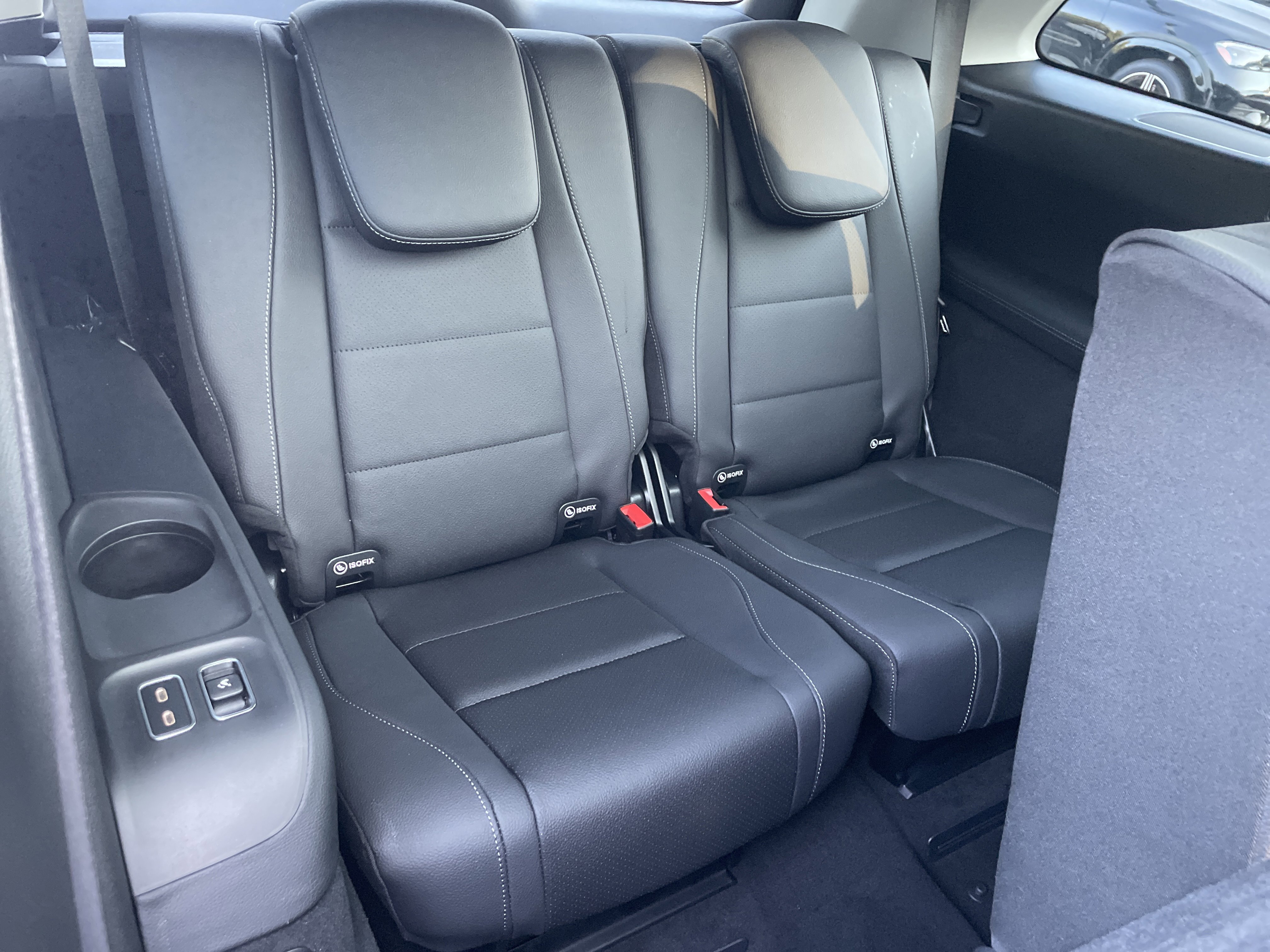 New 2026 Mercedes-Benz GLS 450 4MATIC image 44