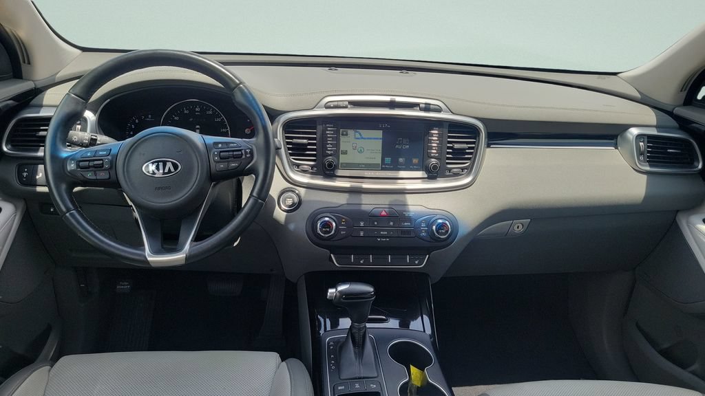 Used 2016 Kia Sorento SX AWD/4WD image 12