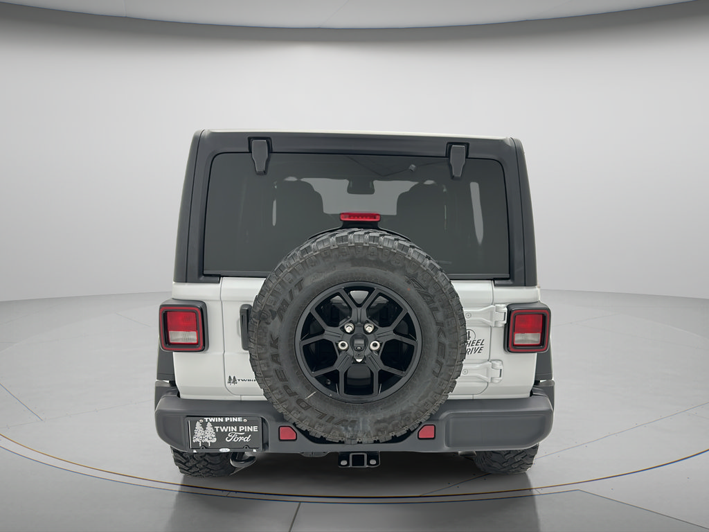 Used 2025 Jeep Wrangler Unlimited Sport AWD/4WD image 7