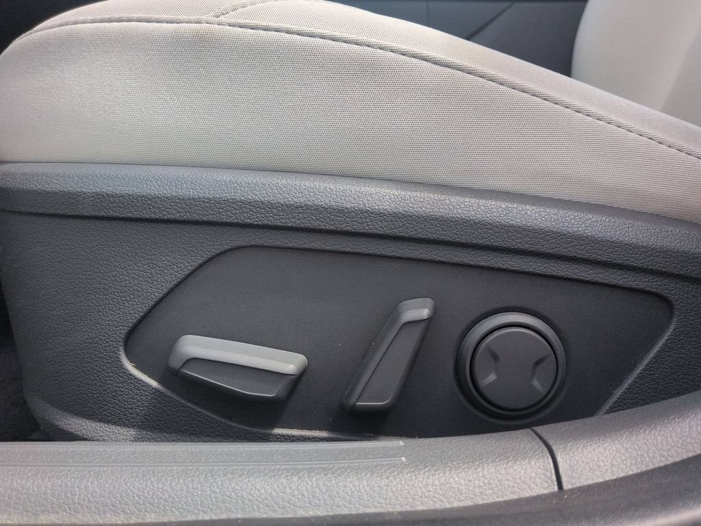Used 2025 Hyundai Sonata SEL FWD image 14