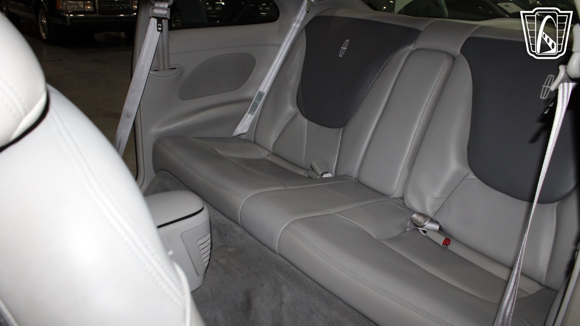 Used 1998 Lincoln Mark VIII LSC RWD image 8