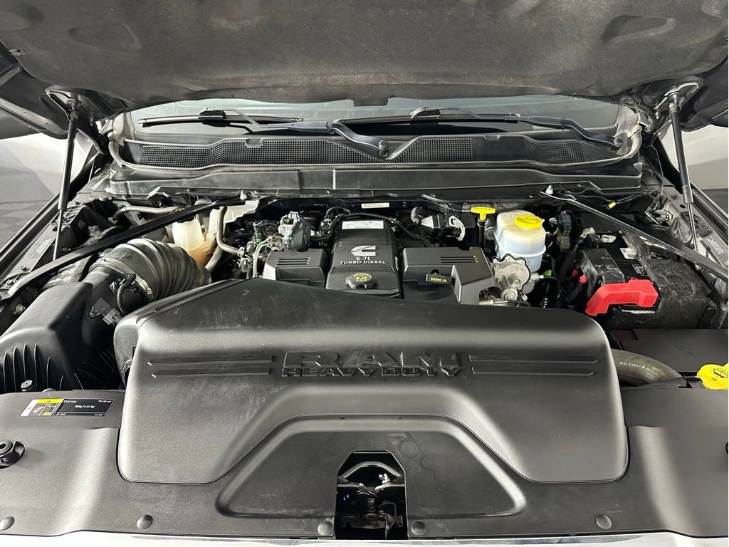 Used 2022 RAM 3500 Laramie image 17