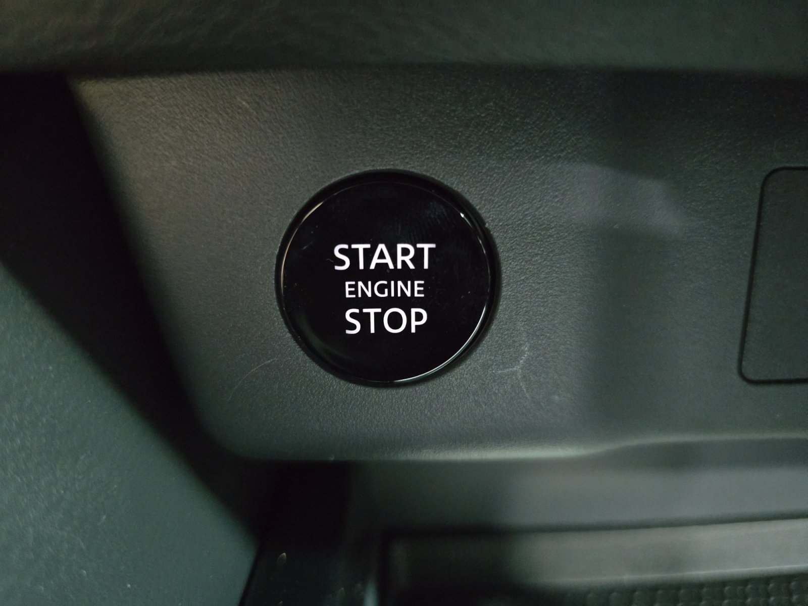 New 2026 Nissan Rogue SV image 30