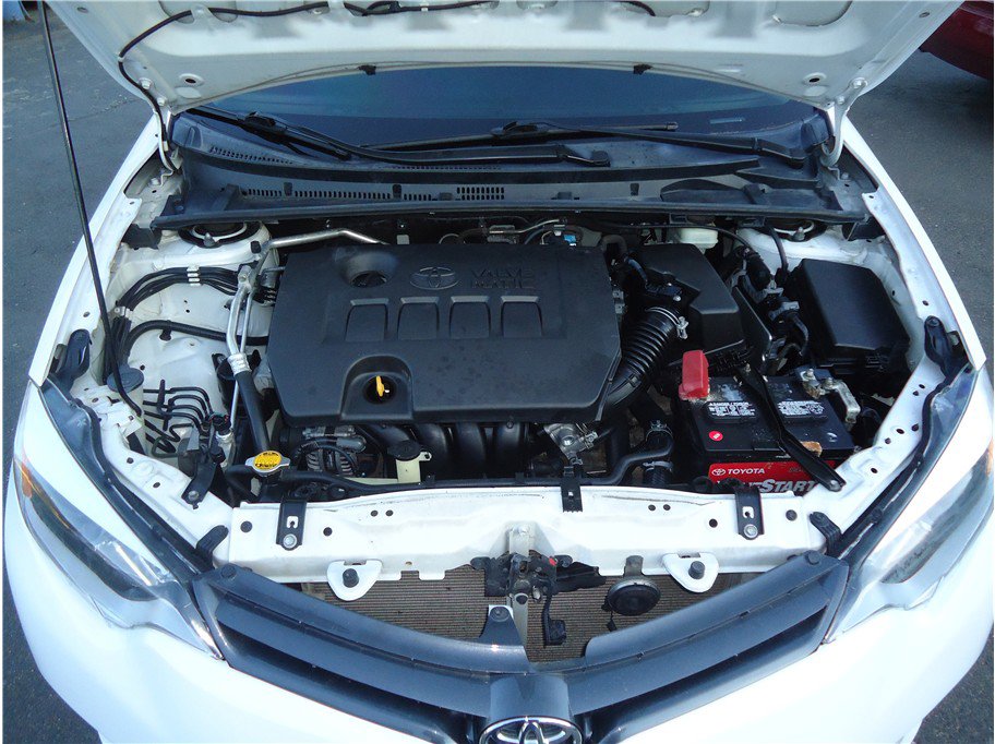 Used 2015 Toyota Corolla LE FWD image 27