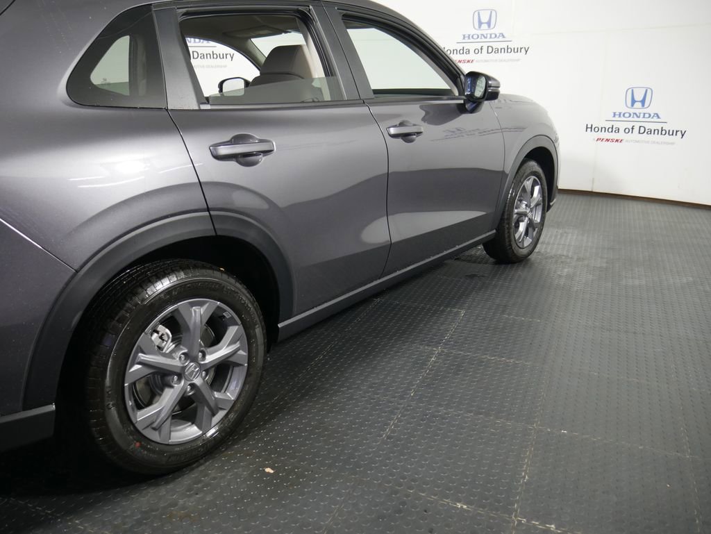 New 2027 Honda HR-V LX image 4