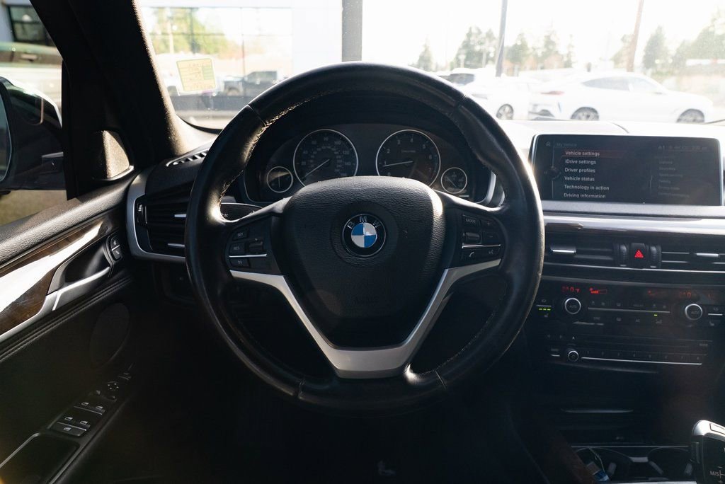 Used 2017 BMW X5 xDrive35i image 11