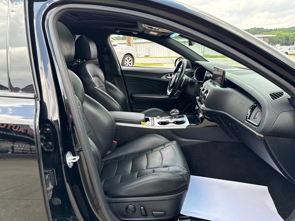 Used 2022 Kia Stinger GT2 RWD image 46