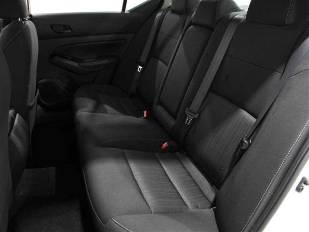 Used 2023 Nissan Altima 2.5 SV image 17