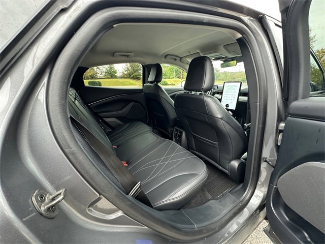 Used 2021 Ford Mustang Mach-E Select image 17