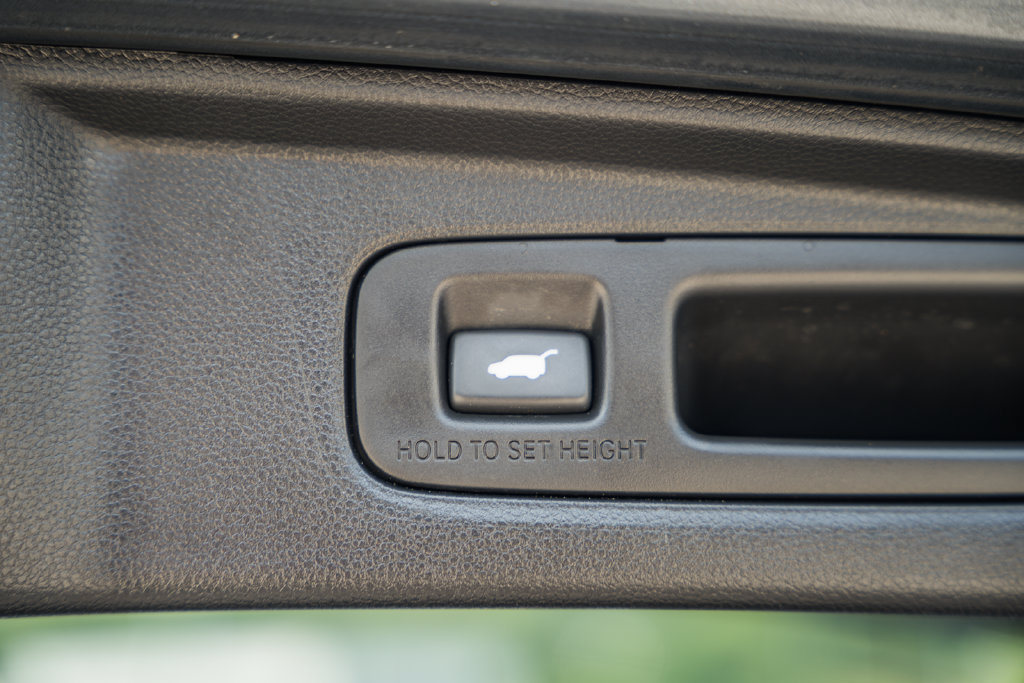 Used 2023 Honda CR-V Sport Touring image 13