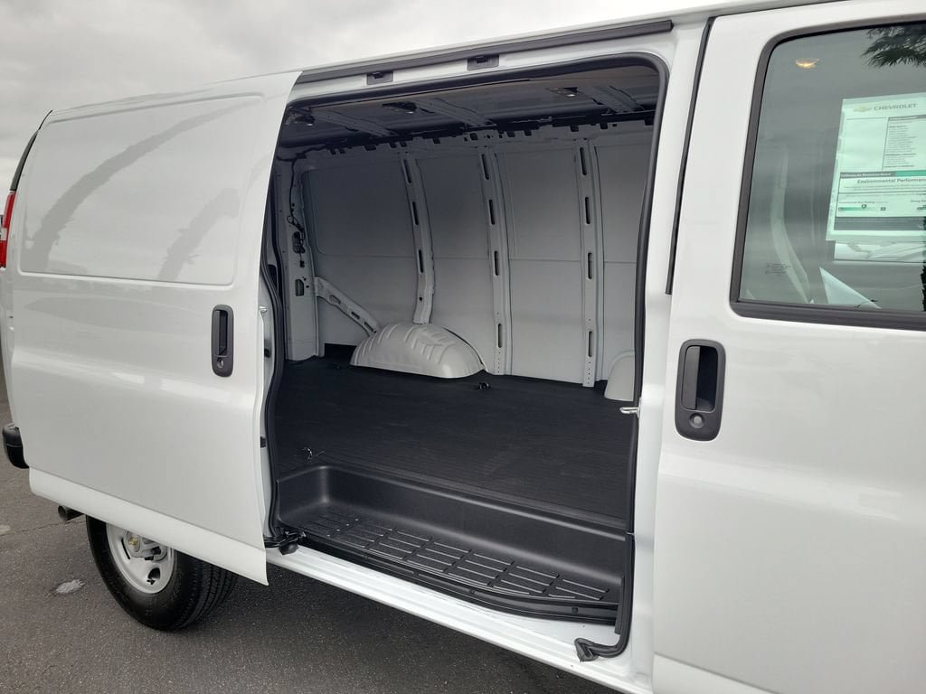 New 2026 Chevrolet Express 2500 w/ Driver Convenience Package RWD image 14