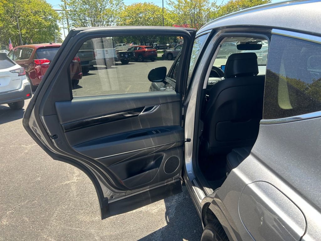 Used 2021 Genesis GV80 2.5T RWD image 23