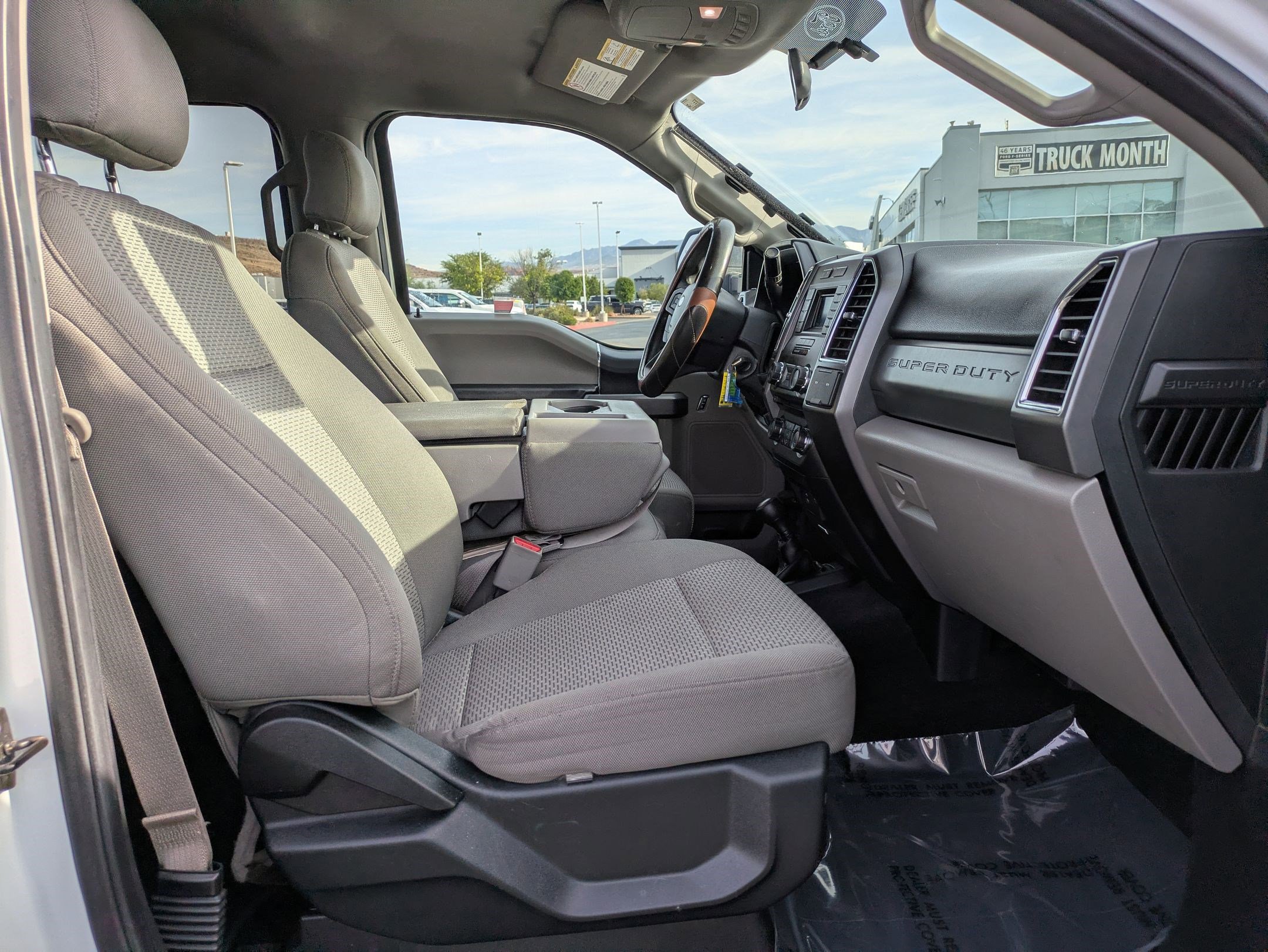 Used 2017 Ford F250 XLT image 28