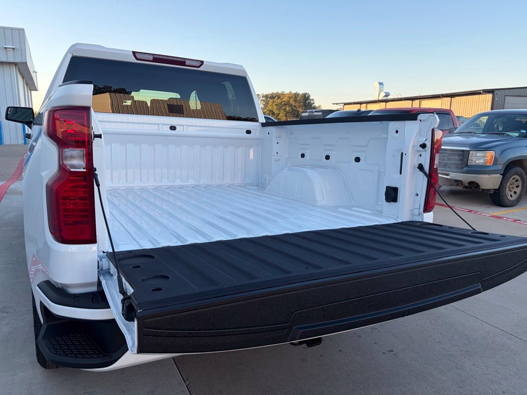 New 2026 Chevrolet Silverado 1500 Custom w/ Turbomax Blackout Package RWD image 13