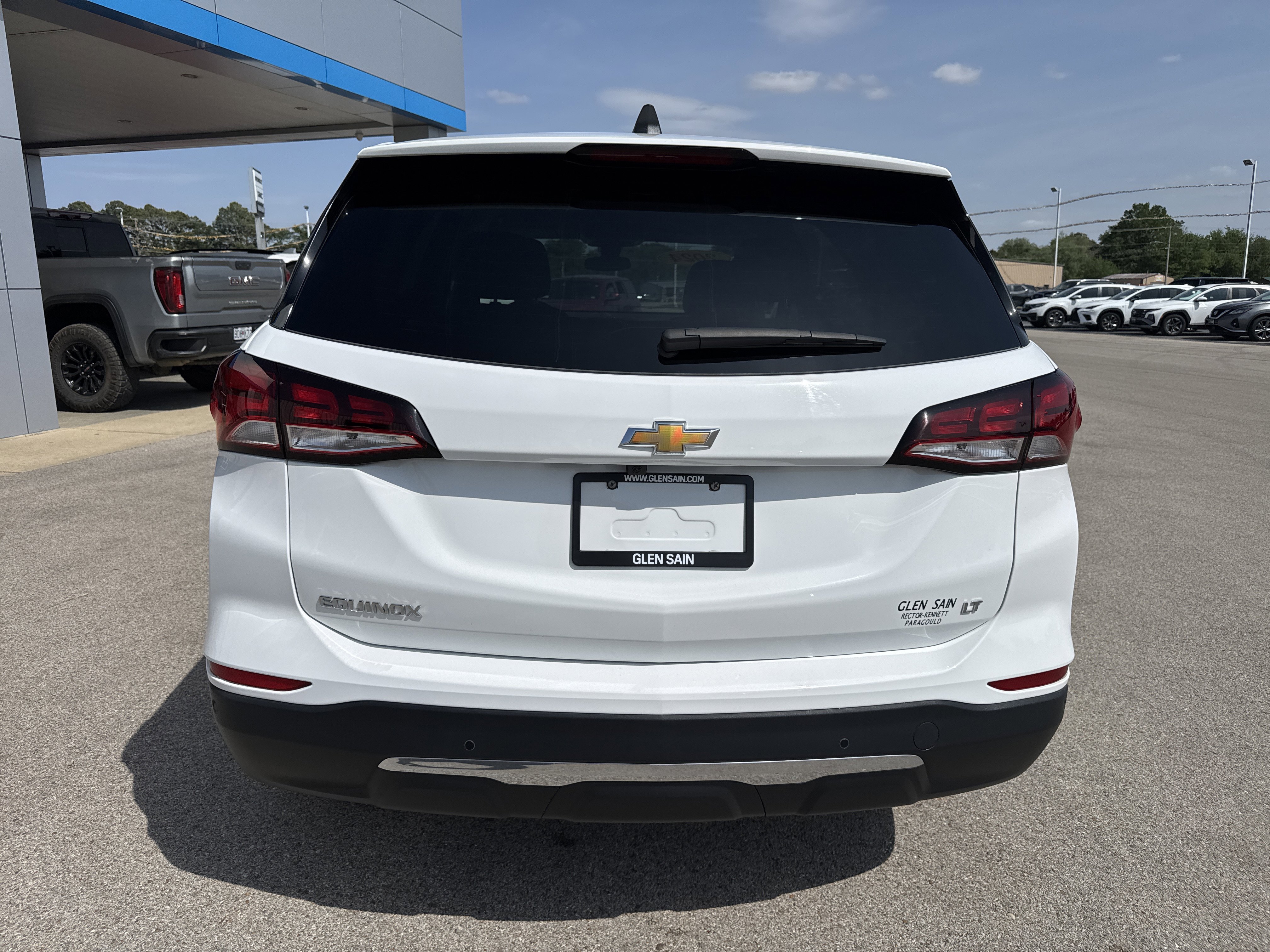Used 2024 Chevrolet Equinox LT w/ LPO, Floor Liner Package FWD image 5