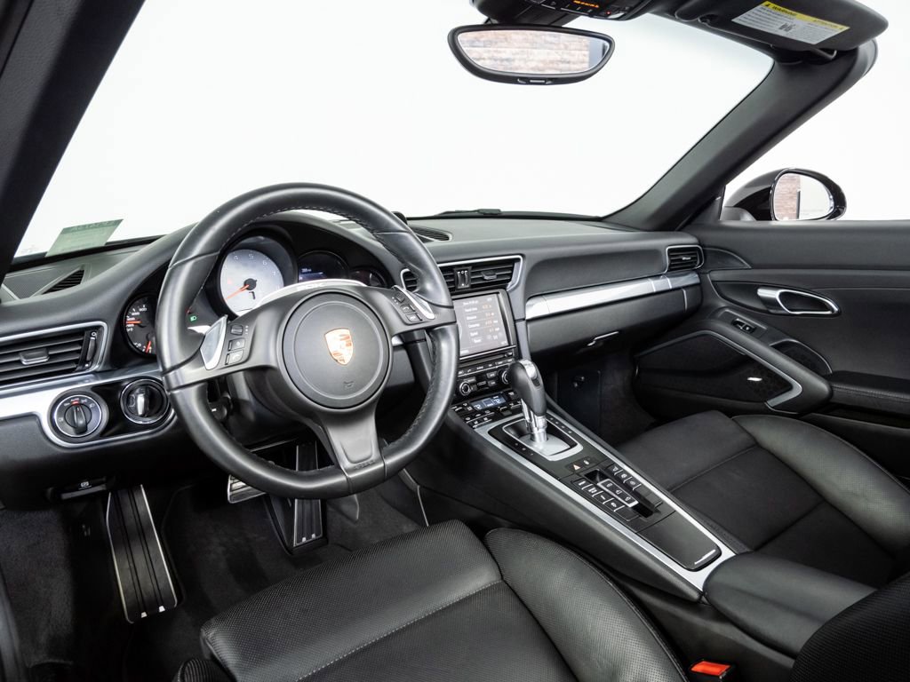 Used 2014 Porsche 911 Carrera 4S AWD/4WD image 4