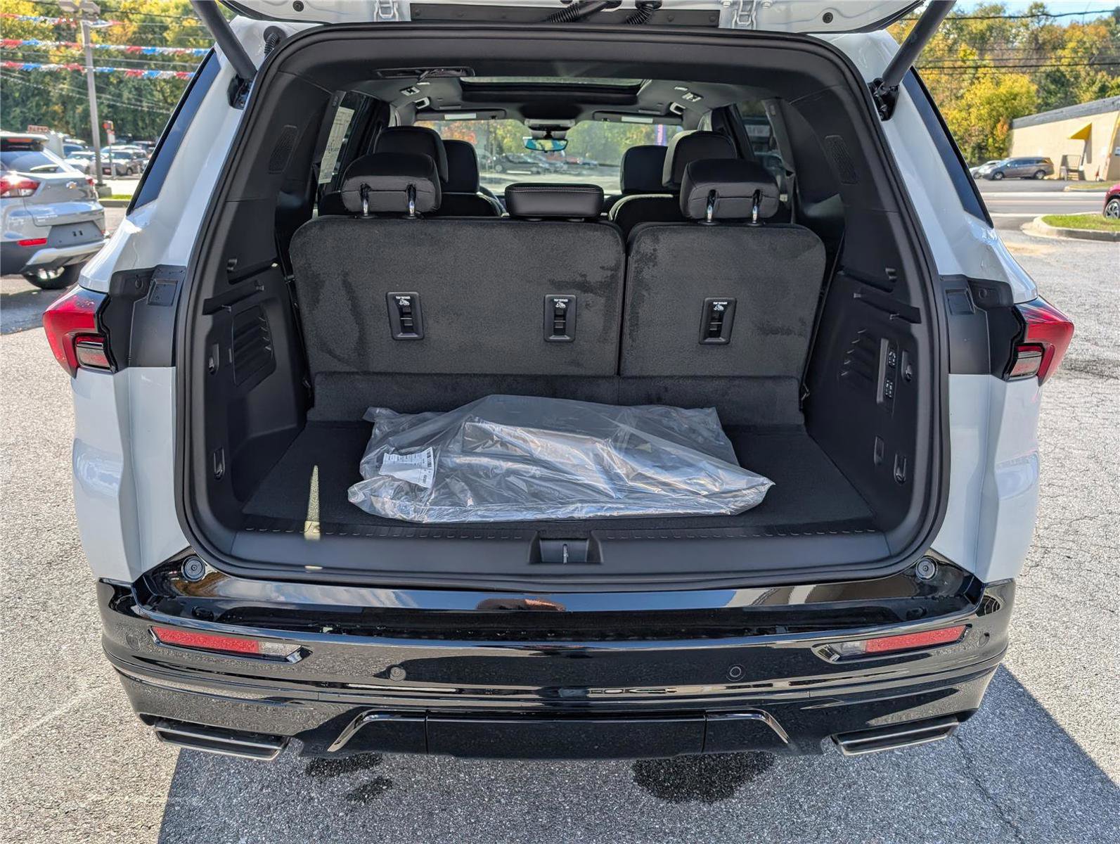 New 2026 Buick Enclave Sport Touring w/ Power Package image 11