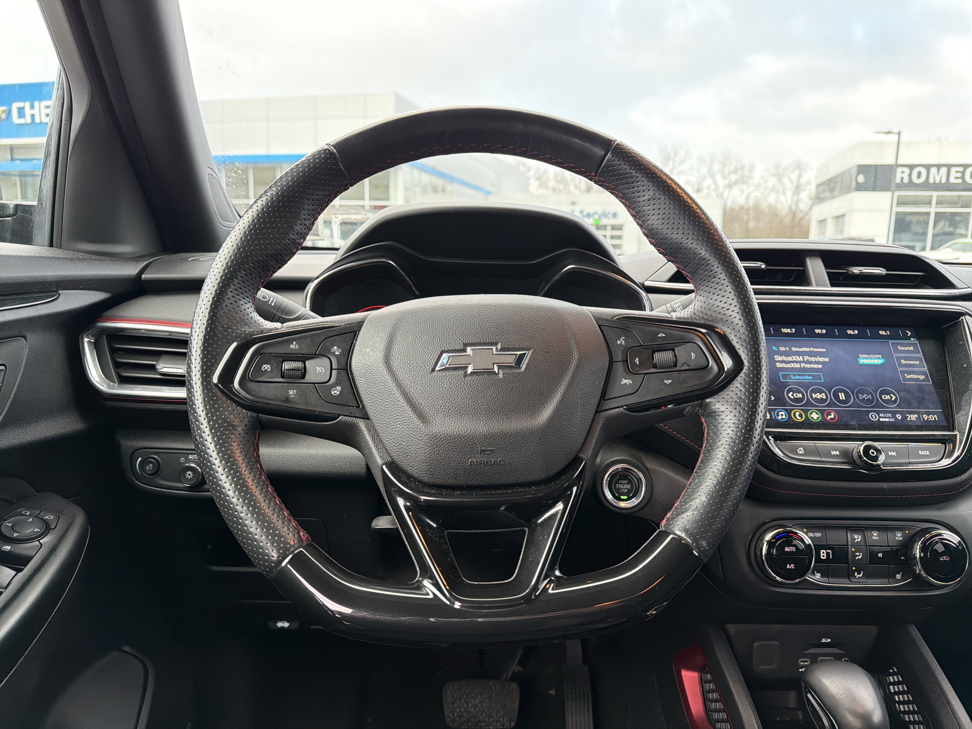 Used 2023 Chevrolet TrailBlazer RS w/ Technology Package image 14