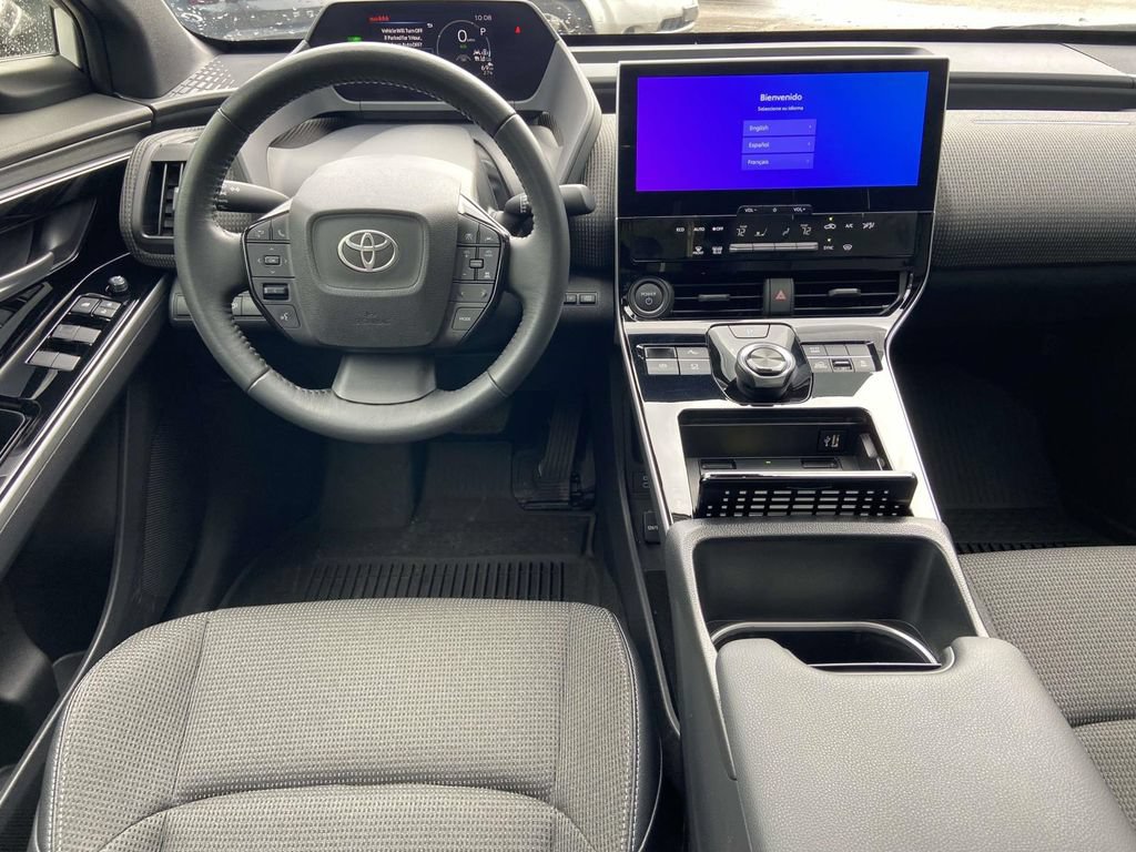 Used 2024 Toyota bZ4X AWD image 12
