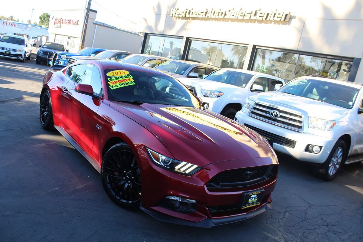 Used 2015 Ford Mustang GT Premium w/ GT Performance Package RWD image 34